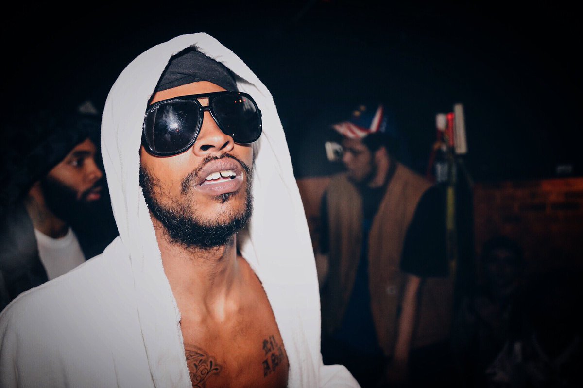 TimelessMGMT's tweet photo. #HowsUrHustleTour #PhillyGleesh @TheUndftdCrook @yung_gleesh https://t.co/n4mPSseybP
