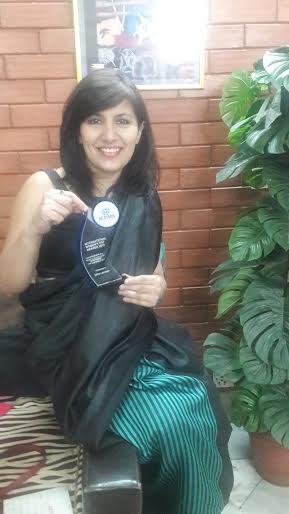RICHA_LAKHERA's tweet photo. received excellence in journalism award frm Indian Council for UN Relations @hileher @SiyahiJaipur #ICUNR @MitaKapur https://t.co/jKSPCJysWv