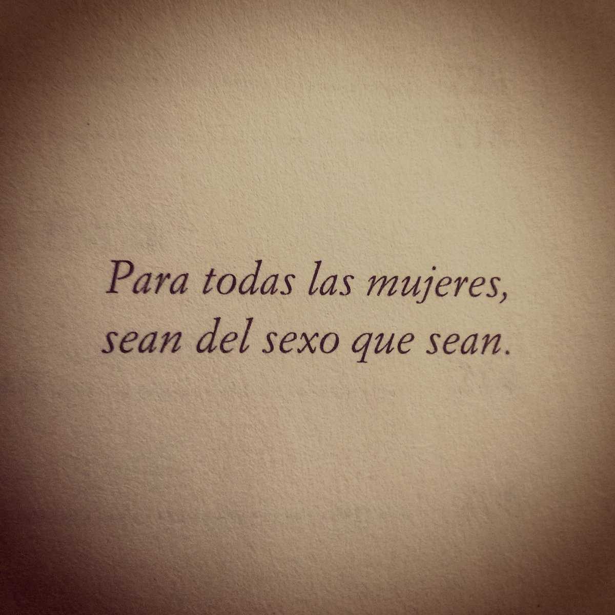 Feliz día para todas las mujeres!  texto extraído del libro Urbrands <a href="/ristomejide/">Risto Mejide</a> gracias!
