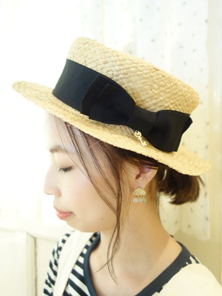 F I N T Official フィント公式 オンラインストアニュース 新作アイテム リボンラフィアカンカン帽 F Amp A 入荷しました カタログモデル着用のカンカン帽が入荷です O これからの季節が楽しみになりますね T Co Xmppmwg0ly