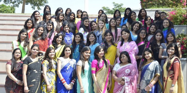vijayscsa's tweet photo. To all my Collegues, Happy Women's Day 
#InternationalWomensDay
#EMC4Everyone https://t.co/5DcVqL4GsG