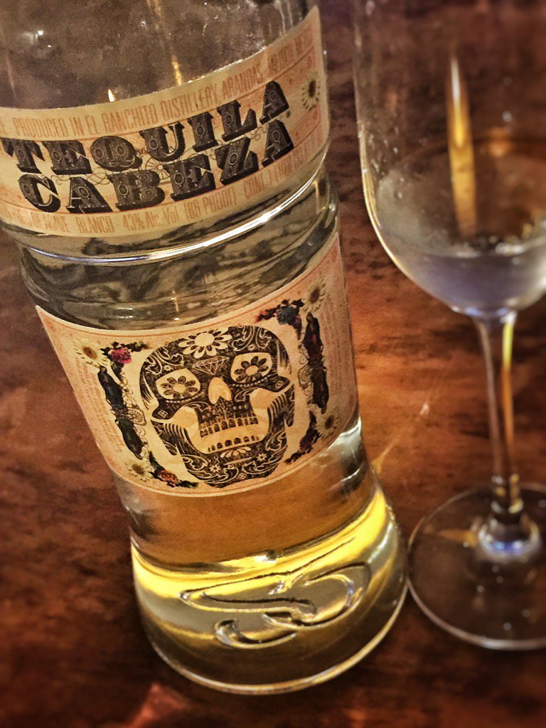 Really enjoying sipping this 86proof, single estate, blanco grower <a href="/TequilaCabeza/">Tequila Cabeza</a>. Very impressive &amp; agave driven.