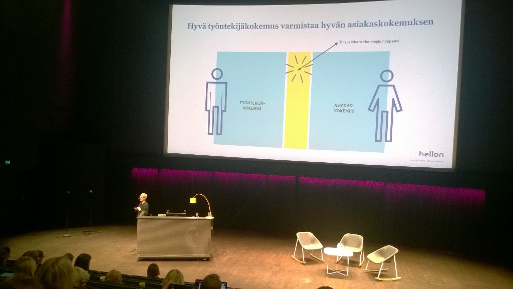 essimanner's tweet image. Älä unohda työntekijäkokemusta, sanoo Kirsikka Vaajakallio #aaltoarts #aaltoalumni #naistenpäivä #palvelumuotoilu