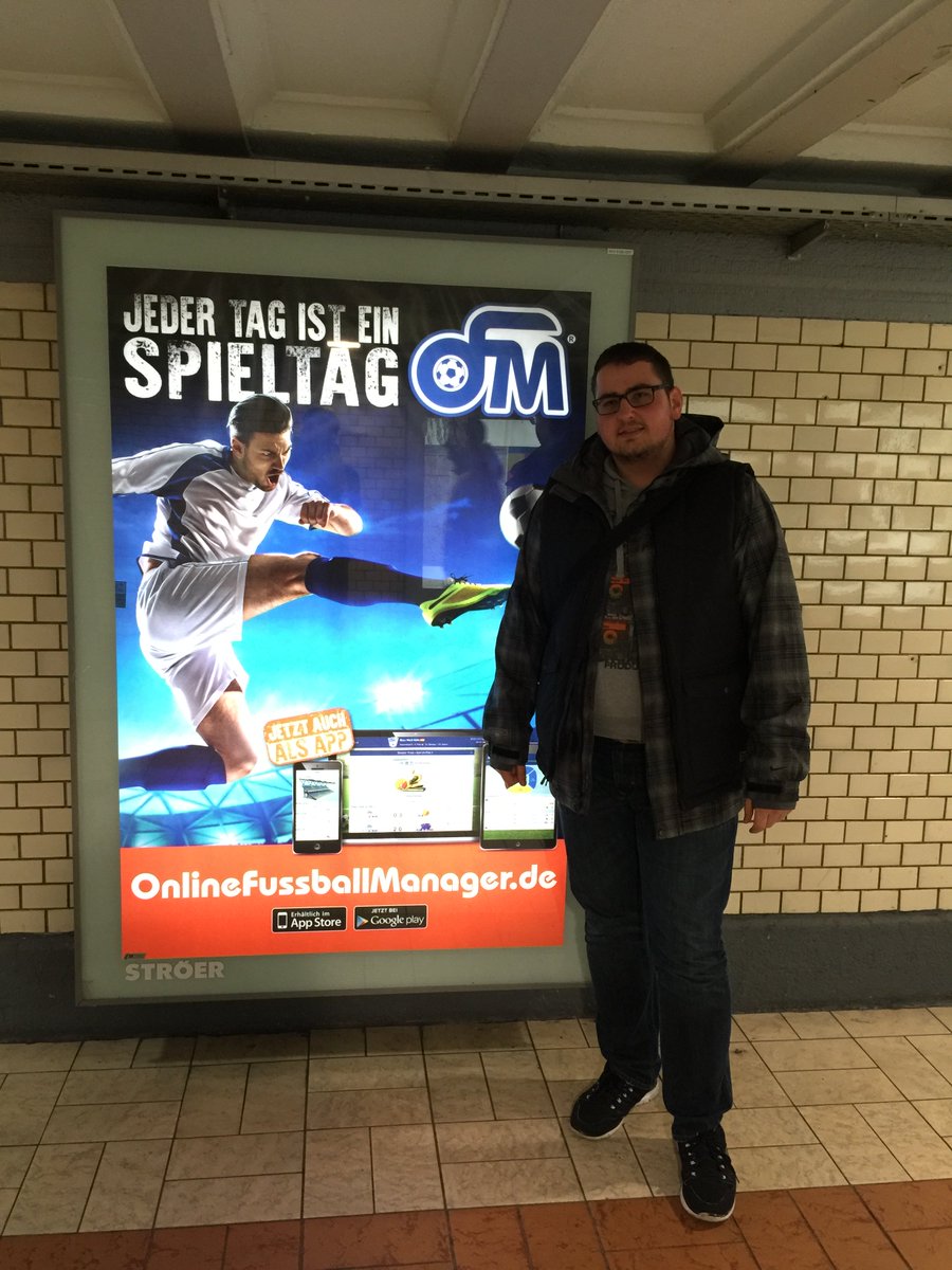 CrazyBuzz01's tweet image. #jedertagisteinspieltag
facebook.com/OFM.Deutschlan…
TeamID: 45075
Server: Server 1 (Classic)
Nürnberg :D