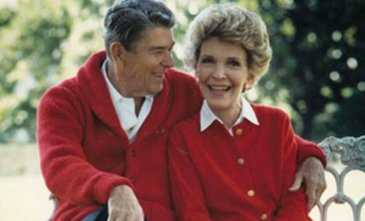 Nancy og Ronald Reagan: Den fineste kærlighedshistorie i amerikansk politik: bit.ly/1U9VAmE