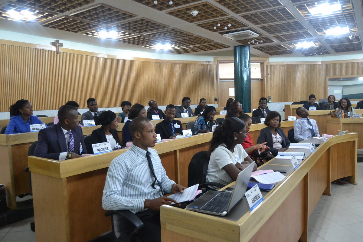 JANigeria's tweet image. Currently @LBSNigeria #ViMP2016 @Accenture @AfricanCapitalAlliance