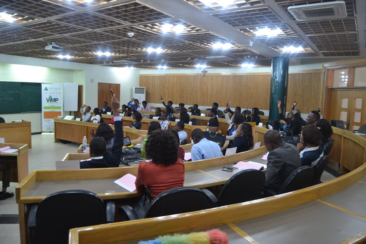 JANigeria's tweet image. Currently @LBSNigeria #ViMP2016 @Accenture @AfricanCapitalAlliance