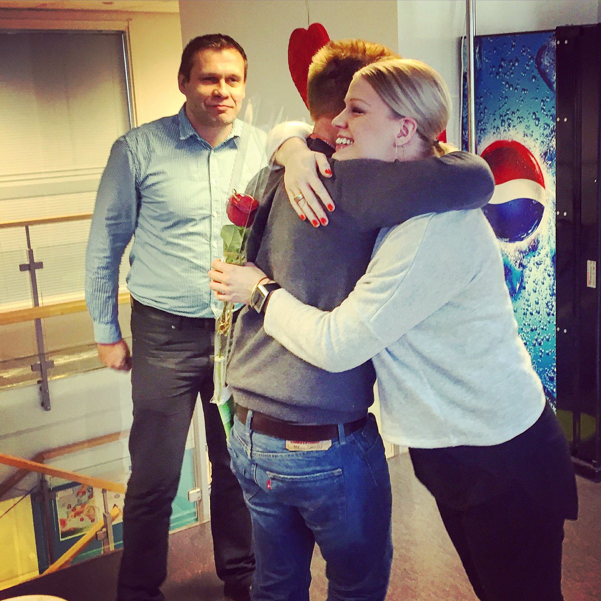 SolteqTweets's tweet photo. Happy #InternationalWomenDay! The ladies are getting roses and hugs. #IWD2016 https://t.co/OGoQ0xUsB5