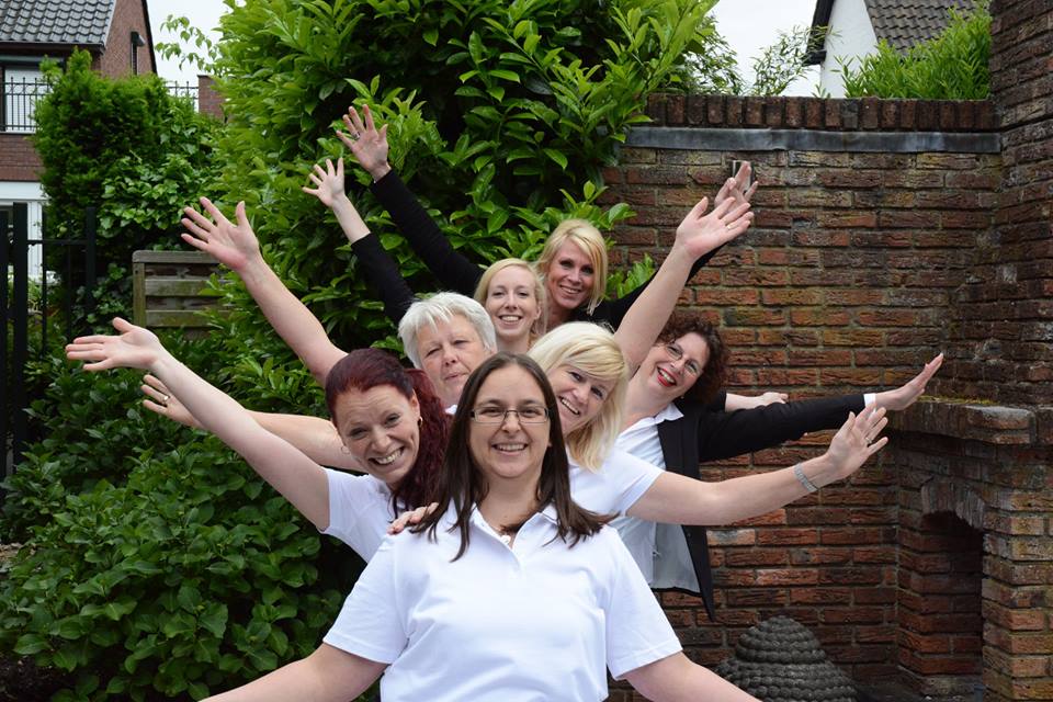 Edenparkinfo's tweet photo. #RT Wil jij ons Cleaningteam versterken? #vacature #Limburg #schoonmaak https://t.co/y3Ap0HQk7a https://t.co/CmdYRsmeDl