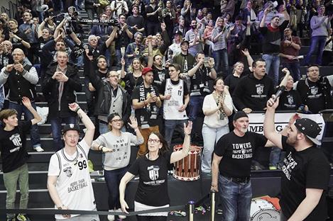 walczak786's tweet photo. Wir sind heiś auf Gohta!!! https://t.co/mwz1WJ7nG0