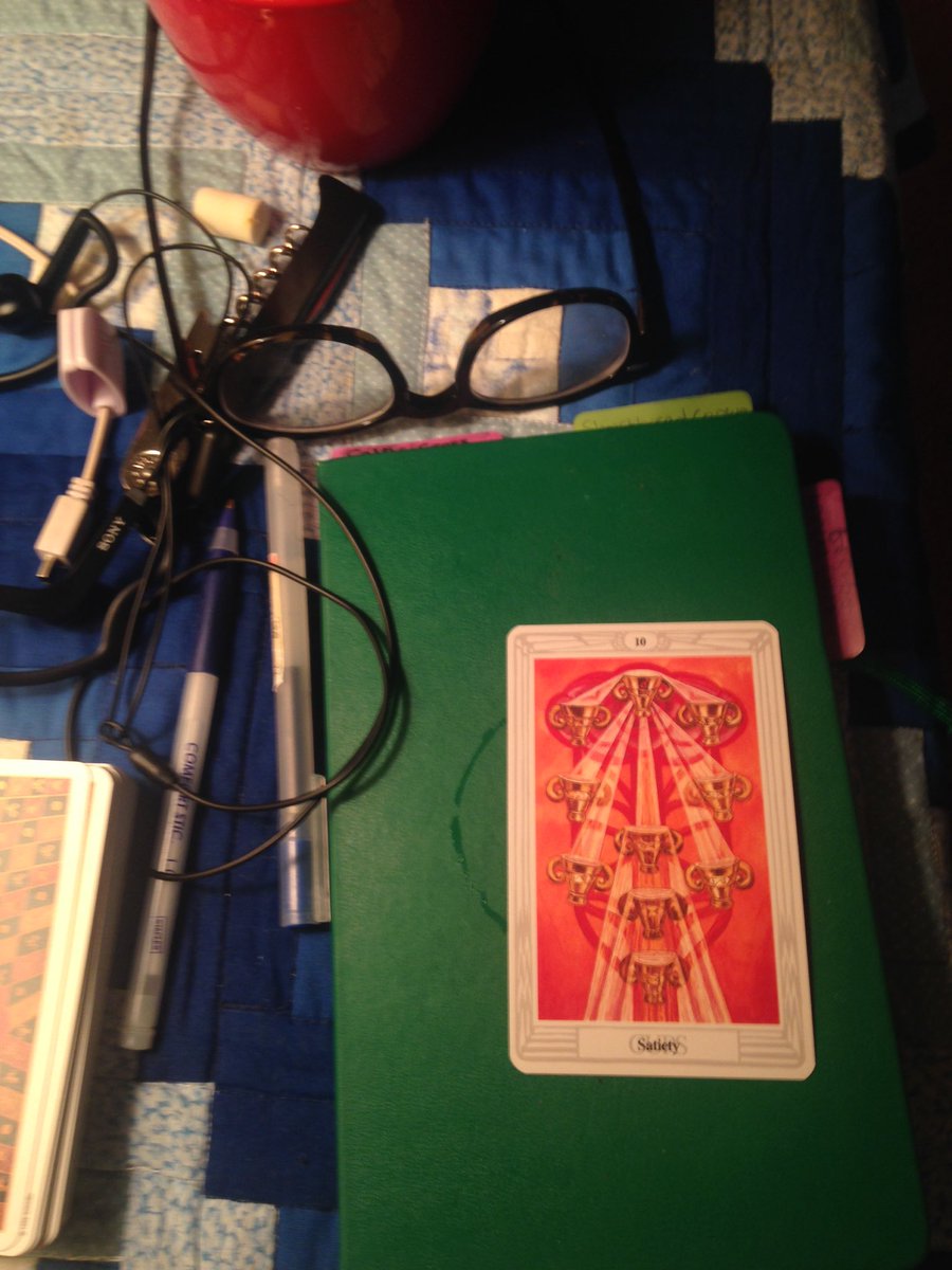 CaribbeanTarot's tweet image. Daily draw from my #ThothDeck. Ten of cups. Satiety, satisfaction, connection with my intuition and peace. 🌿🔮