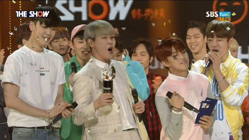 rina_december's tweet photo. #feelsogood1stwin #bap https://t.co/SQCqVFJv9x