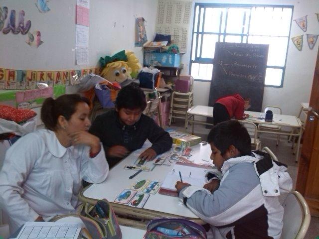 CAIN2EH's tweet photo. Niños trabajando en el área de lengua fortaleciendo dificultades de escritura https://t.co/hOos9wiJeO