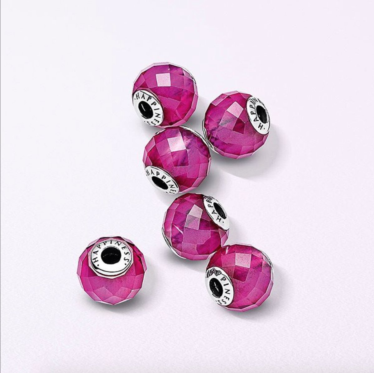 QuedamCentre's tweet photo. We love these charms from the @PANDORA_UK #EssenceCollection, they're the perfect shade to brighten your day https://t.co/CZobepho7X