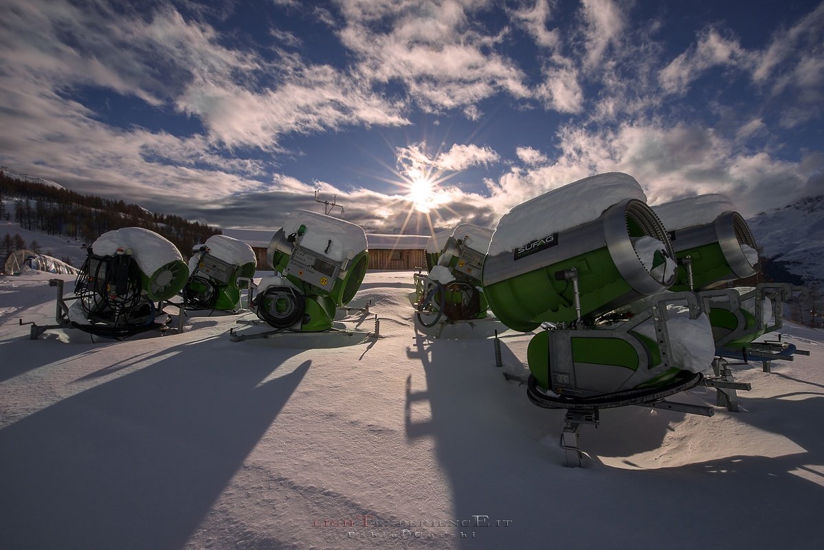 fabio_cucchi's tweet photo. Winter Technology...
#lamiamadesimo #madesimo #skiareavalchiavenna #vallespluga https://t.co/U6koLbZzDj