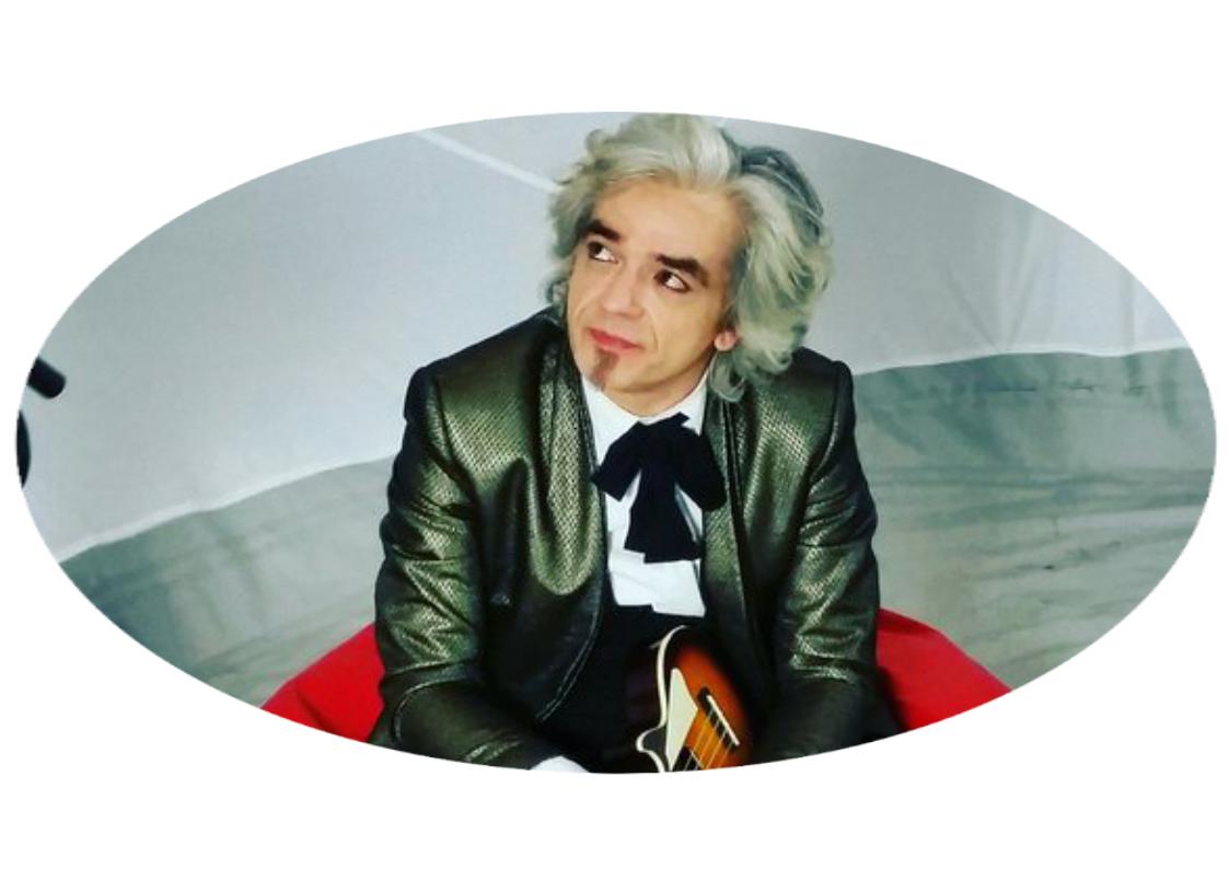 eghguru's tweet photo. seconda parte con Morgan @InArteMorgan del nonsense musical con ghezzi e Montanari. qui: https://t.co/JQ1sX1d5lZ https://t.co/VJHBw3cvk1