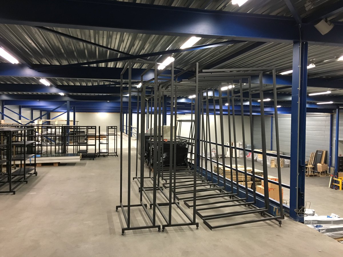 Store_3D's tweet photo. Interieur Men at Work ligt klaar voor de (nieuwe) winkels in
Nijmegen en Amstelveen. #menatwork #developstores. https://t.co/Wg0oT4FGUk