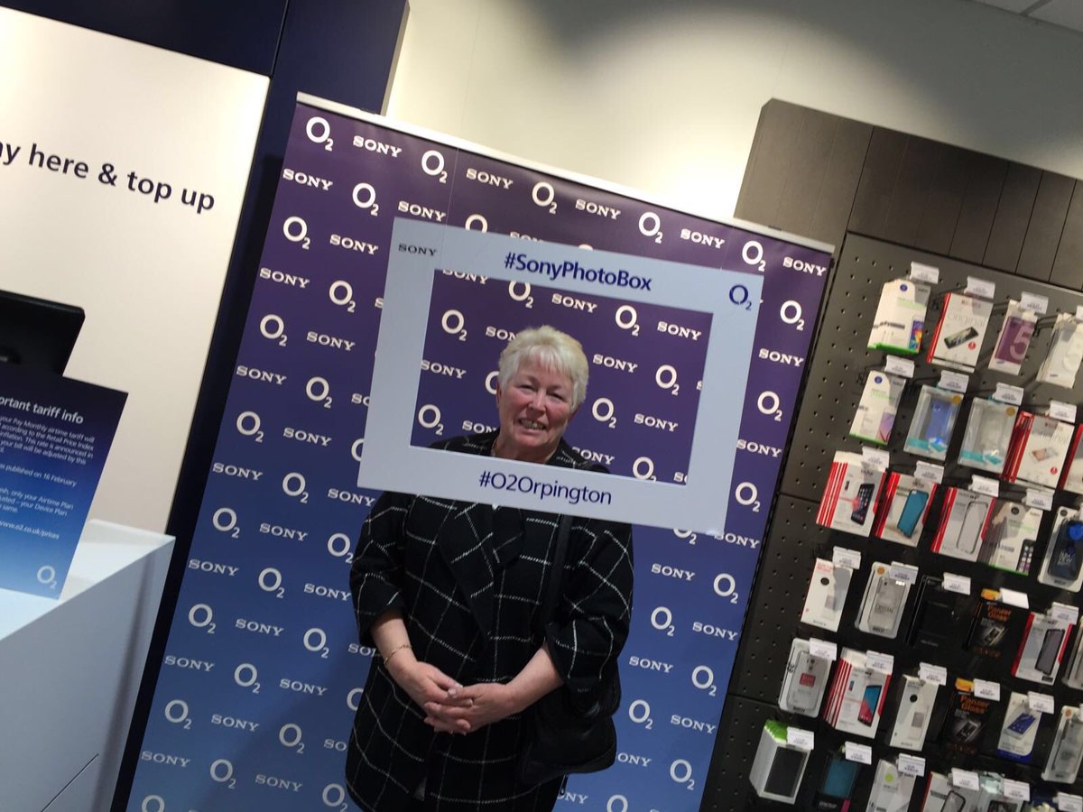 Avertec_'s tweet image. Last few fab snaps from team Orpington #SonyPhotoBox #O2Orpington @Sony @O2 @Orpington1st
