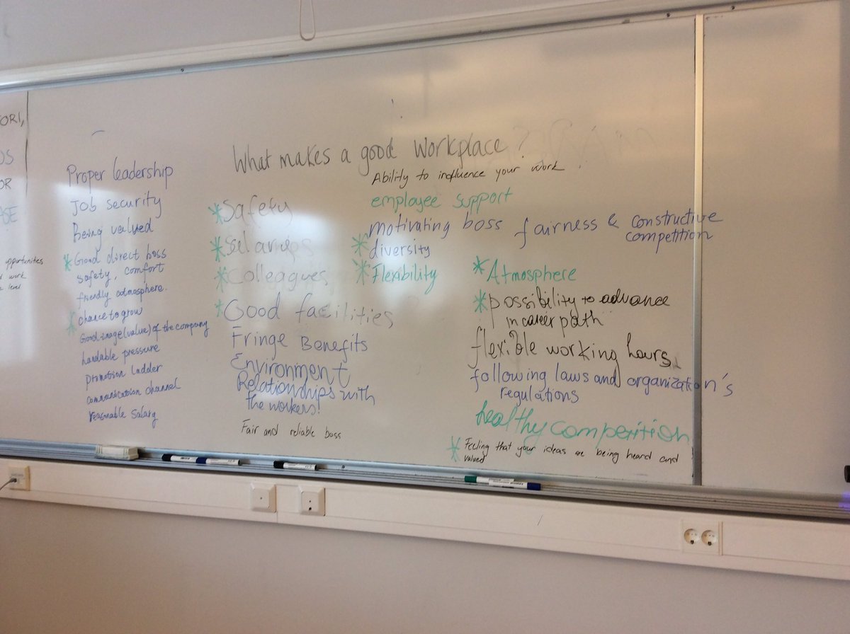 MelKirwa's tweet photo. Brainstorming like a boss! #jobsatisfaction #hamk #profeng14 https://t.co/stUQEnwQDa