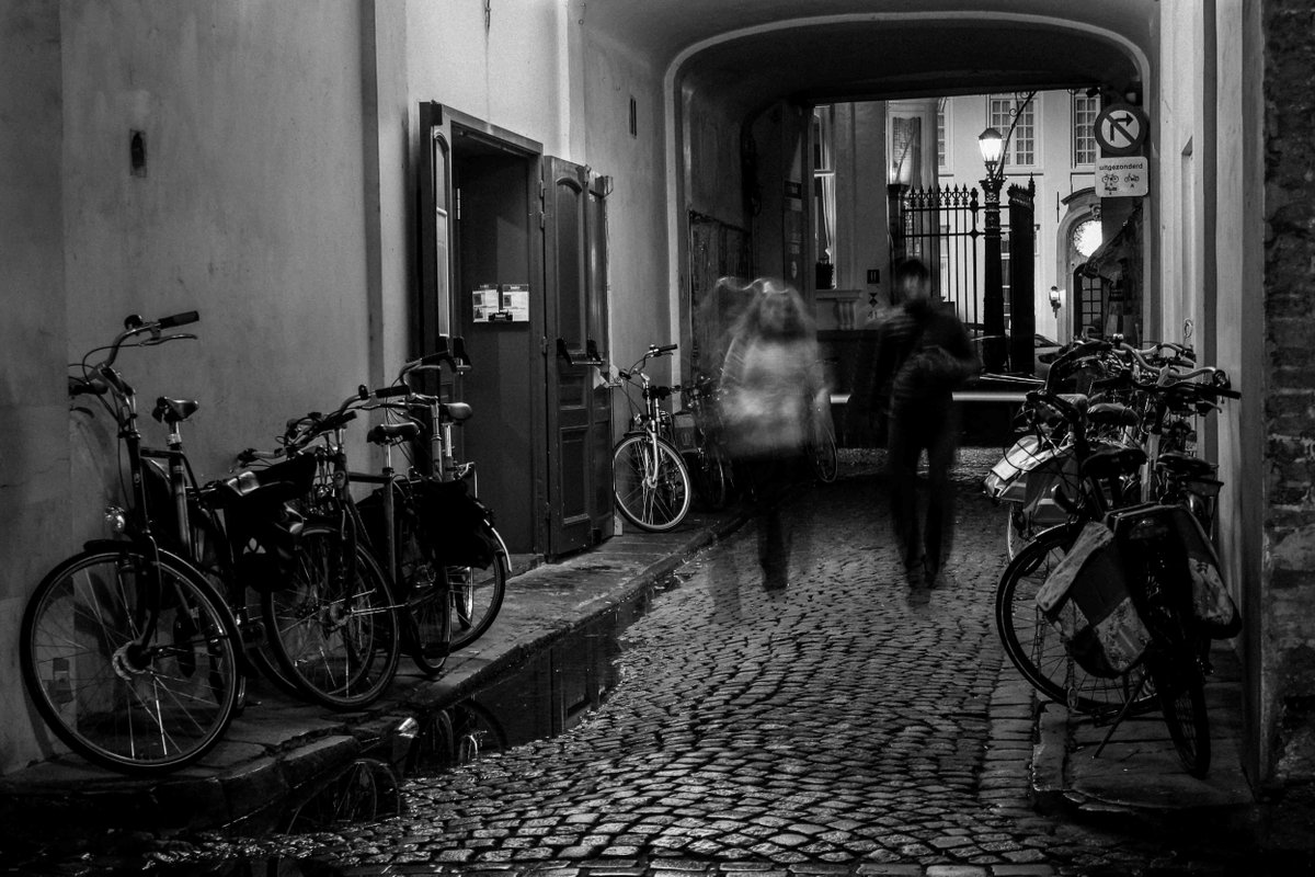 BruggeLeeft's tweet photo. We naderen de deadline voor de fotowedstrijd. We kregen er de voorbije nacht nog enkele binnen! #bruggestudentenstad https://t.co/S8egzd9dui