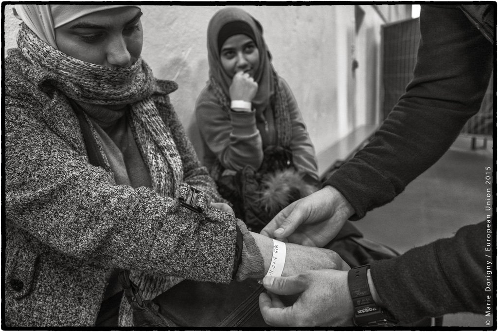 Europarl_EN's tweet photo. It's #IWD2016! This year EP puts focus on challenges for women refugees. RT to show support! https://t.co/Wa9syZCOjb