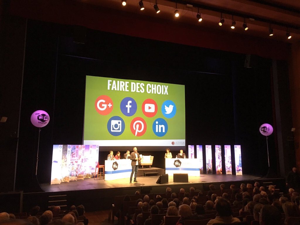 compassion_emi's tweet photo. Utilisez les réseaux sociaux de manière pertinente, créez du vrai contenu #RTBA7 https://t.co/7eZdFFRCsI