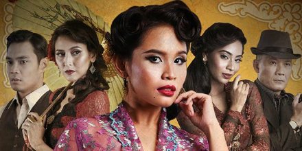 mediacorp's tweet photo. #IWD2016 Special: Catch the debut of @Mediacorp_Suria blockbuster period drama #BungaTanjong tonight at 9.30pm! 💃 https://t.co/DdbxL7JYXt