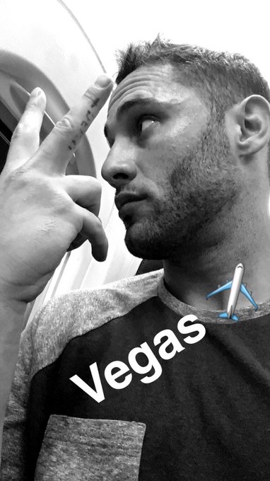 Daddy's Back ✌🏼️ https://t.co/Z12ysWKiQp<a href="/tag/mamba"class="tags"><span>#mamba</span></a><a href="/tag/mambaforever"class="tags"><span>#mambaforever</span></a><a href="/tag/mambacita"class="tags"><span>#mambacita</span></a>