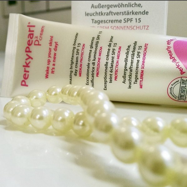 SynchrolineGT's tweet photo. #PerkyPearlCream si prende cura delle #donne ogni giorno dell'anno #skincare #beauty #beautyproduct #synchroline https://t.co/LEa9vUm1cK