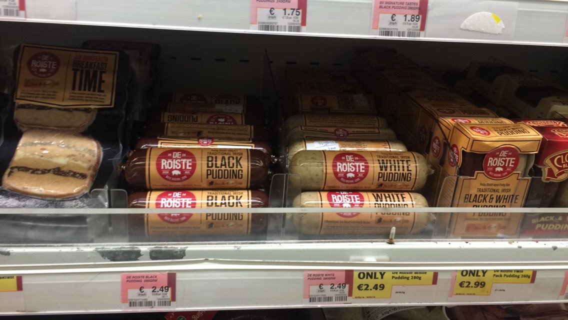 DeRoisteFoods's tweet photo. The squad on point in Supervalu Finglas 👌Get in store and check us out! @SuperValFinglas @SuperValuIRL @Desros21 https://t.co/7EQmWqZlSz