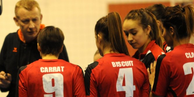 MidiLibreSports's tweet photo. #Handball #Nimes Le @HBCNimes, 4e de #D1F, dépose le bilan et devrait disparaître #HBCN https://t.co/mT0mKXZqiR https://t.co/SlGhfVb16t