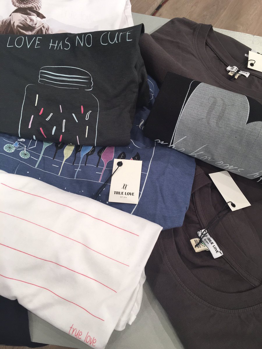 Κερδίστε μπλουζάκια με logos που μιλούν για την αγάπη #truelove 💖
RT στη φωτογραφία 💖 5 τυχεροί 💖