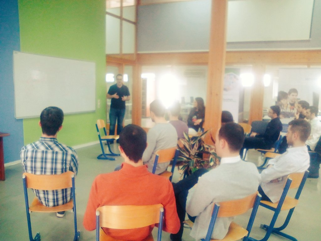 iamn1na's tweet photo. Today in #Tetovo w the students from @SEEUTECHPARK #startup workshop with @peignoir #swisscontact #SECOEP https://t.co/XDRtGsJFQf