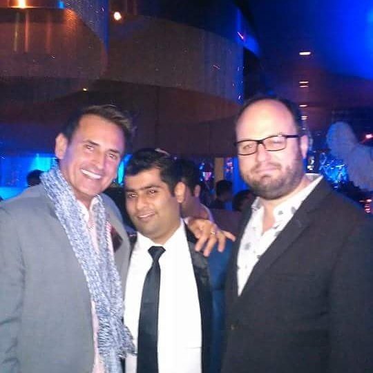 chefalexio's tweet photo. The show is over but foodshalal still on.with the man behind the media partnership with Friday James Hewes https://t.co/kgroZXLiRP