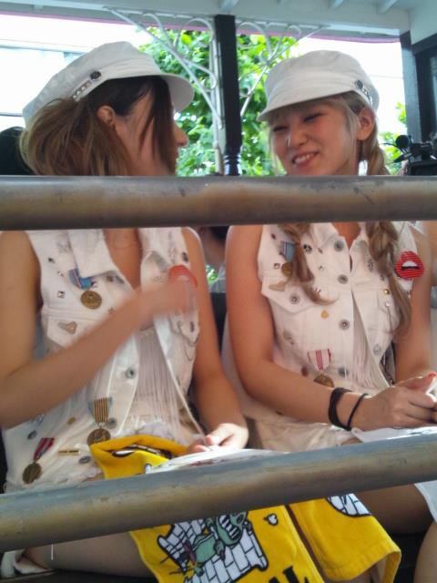 MeiScandal's tweet photo. 仲のいい2人です。▽▼▽▼

#てぃも
#まみたす https://t.co/RSwKVfPnH8