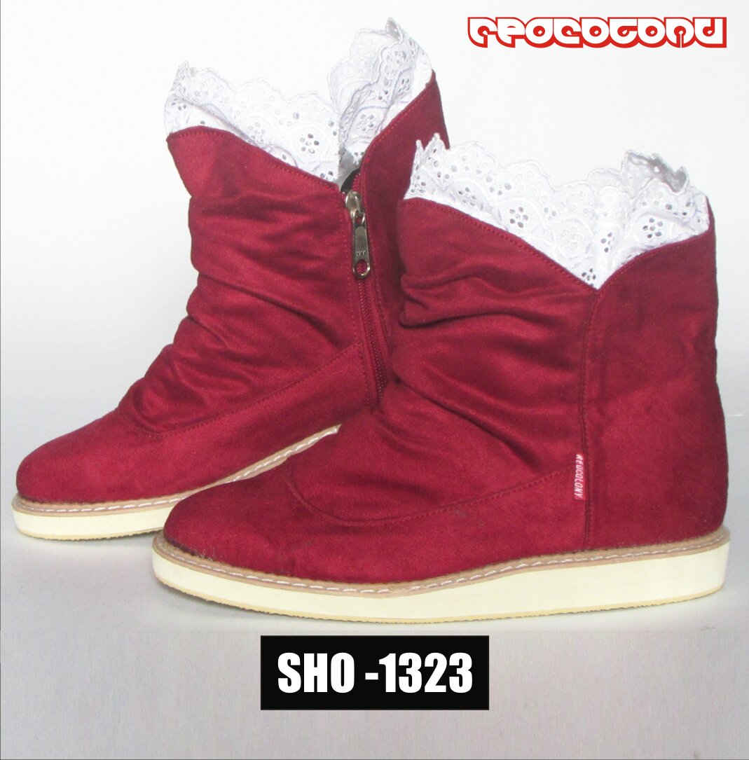 NEW ARRIVAL //
LADY BOOTS//
MAROON SUEDE RENDA //
CODE : SHO - 1323 //
SIZE:  38 //
PRICE : IDR. 300K //