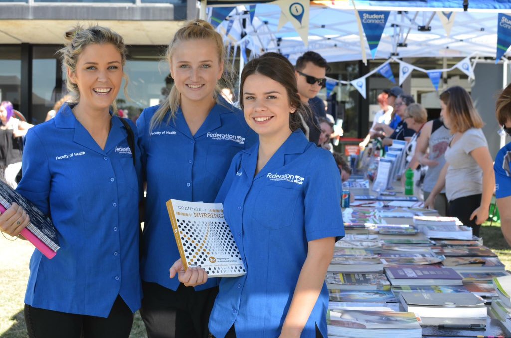 FedUniSenate's tweet photo. Our Sem1 Book Exchange @FedUniGippsland &amp; Mt Helen was a great success! Can't wait for next semester📚😄 #FedUniSenate https://t.co/920Maf9yXc