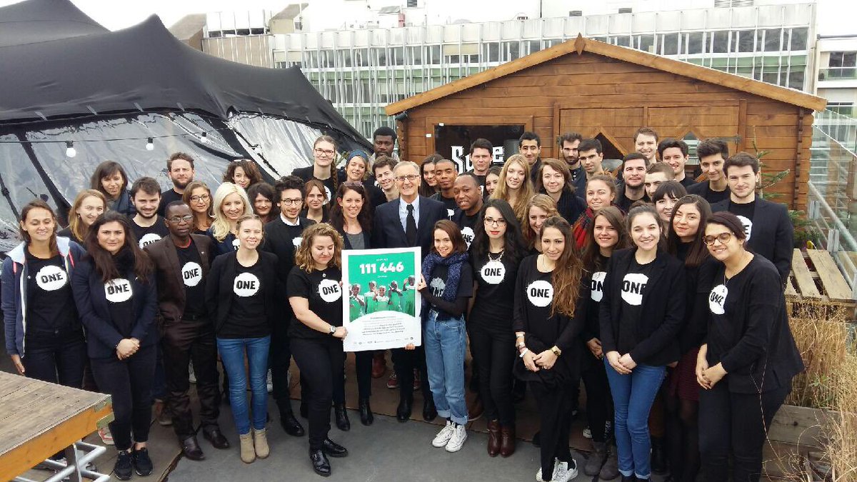 VALLINIAndre's tweet image. Avec les 50 ambassadeurs français de @ONE_Fr:la pauvreté est sexiste/agissons ensemble!#JourneeDesDroitsDesFemmes