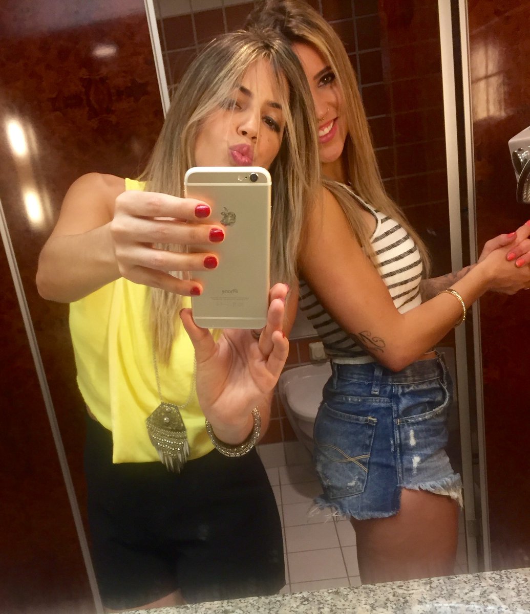 LeticiaBufoni tweet picture