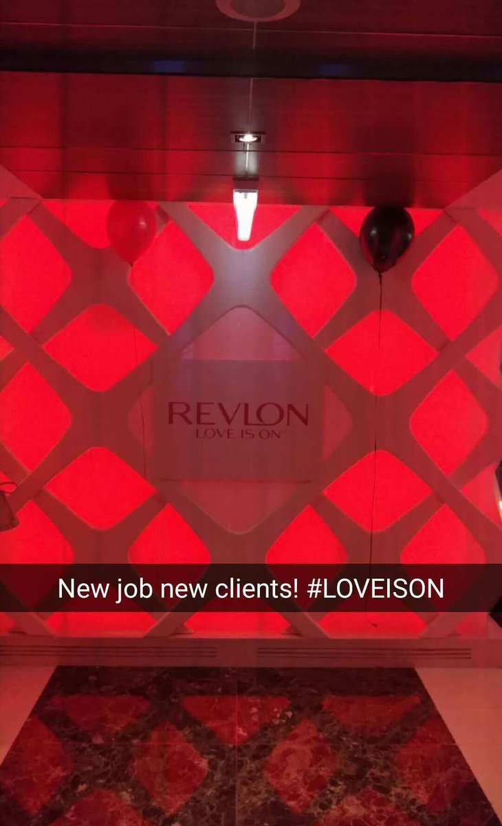 HalaJukka's tweet photo. Celebrating women's beauty with @RevlonME on #InternationalWomensDay #LOVEISON https://t.co/uY6ScNSlUJ