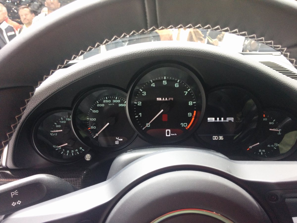 TheDeadPrussian's tweet image. This is where I belong...@PorscheRetail @PorscheGB #911R #IntelligentPerformance #Manual #InTheDrivingSeat