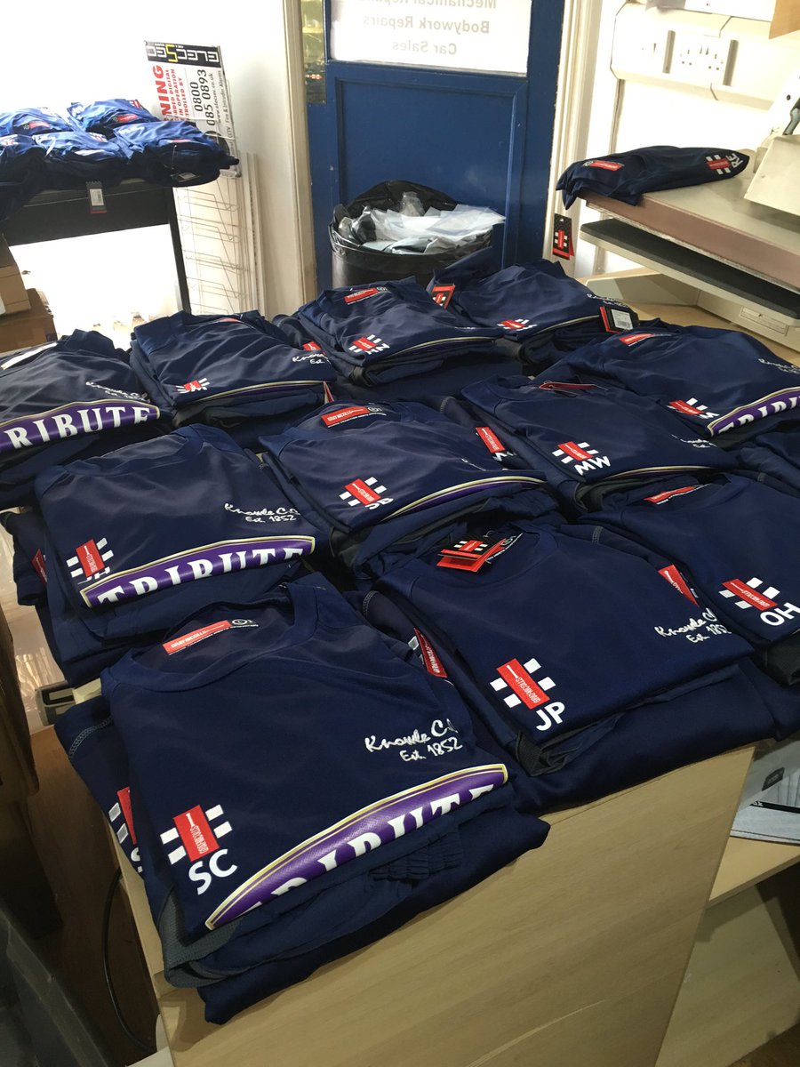 globesportsltd's tweet photo. Gearing up for 2016 @KnowleCC @graynics teamed with sponsors @Tribute_Ale https://t.co/fMmhKBqSSz