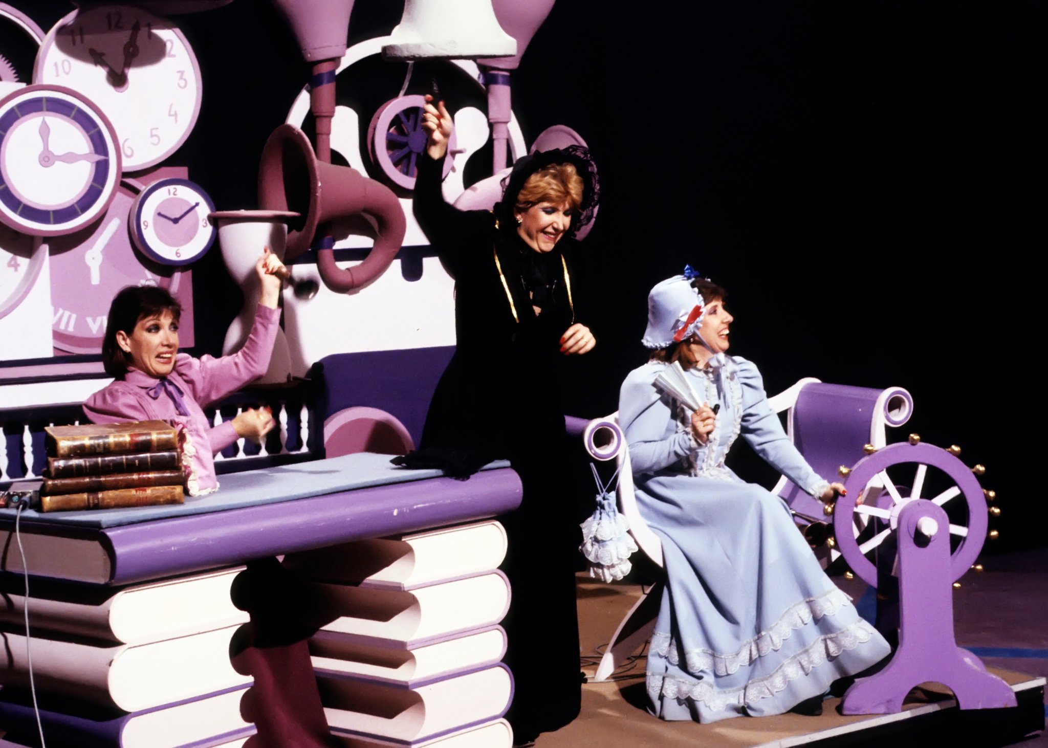La Luna. 50 aniversario. - Página 3 CdBticzXEAEJdcH
