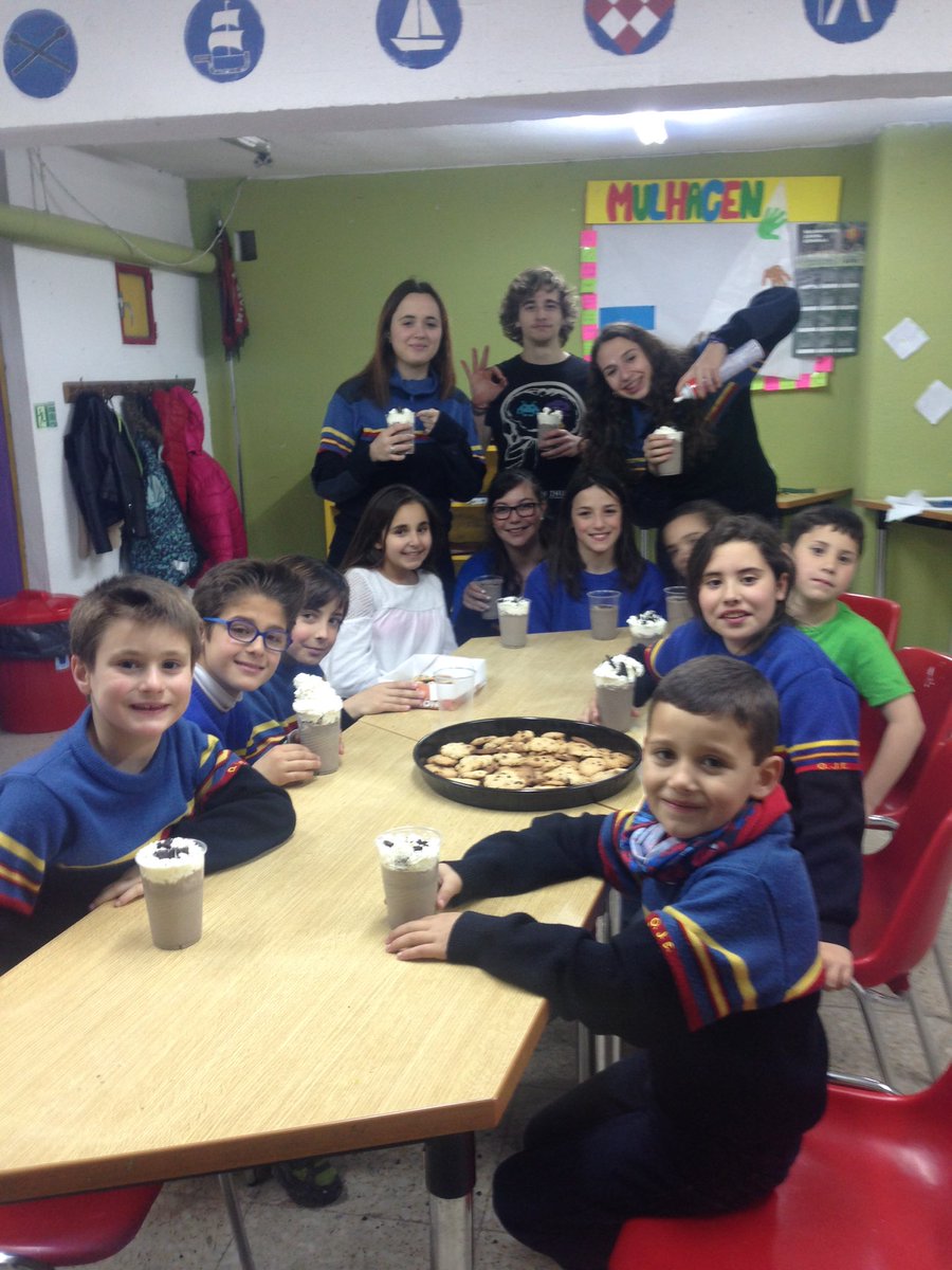 OJERetiro's tweet photo. Este fin de semana, los flechas del hogar, tuvieron una actividad de primeros auxilios y de cocina. https://t.co/16l0ADbiCQ