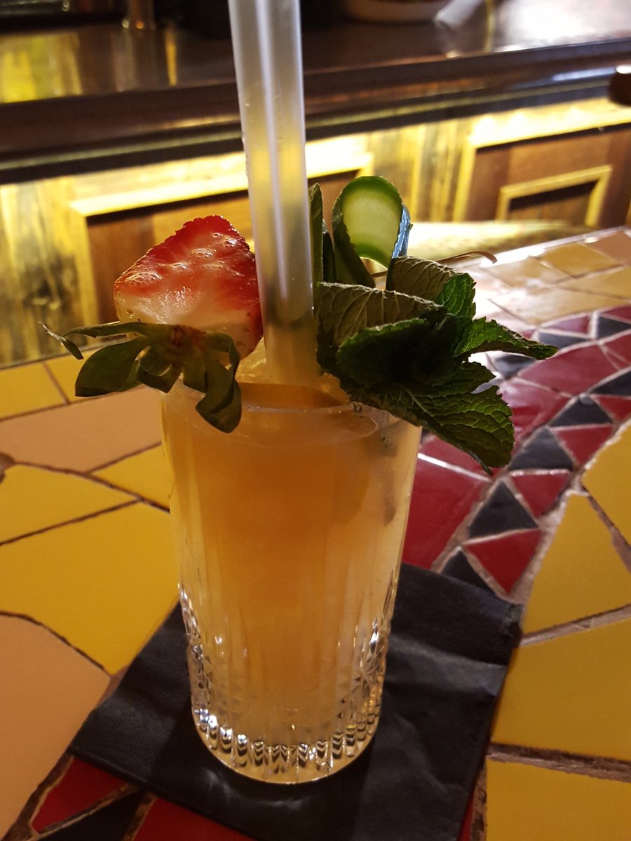 antonbar247's tweet photo. @TheChiquito #ChiquitoMixOff #ReeceP https://t.co/ygTYCen4xL