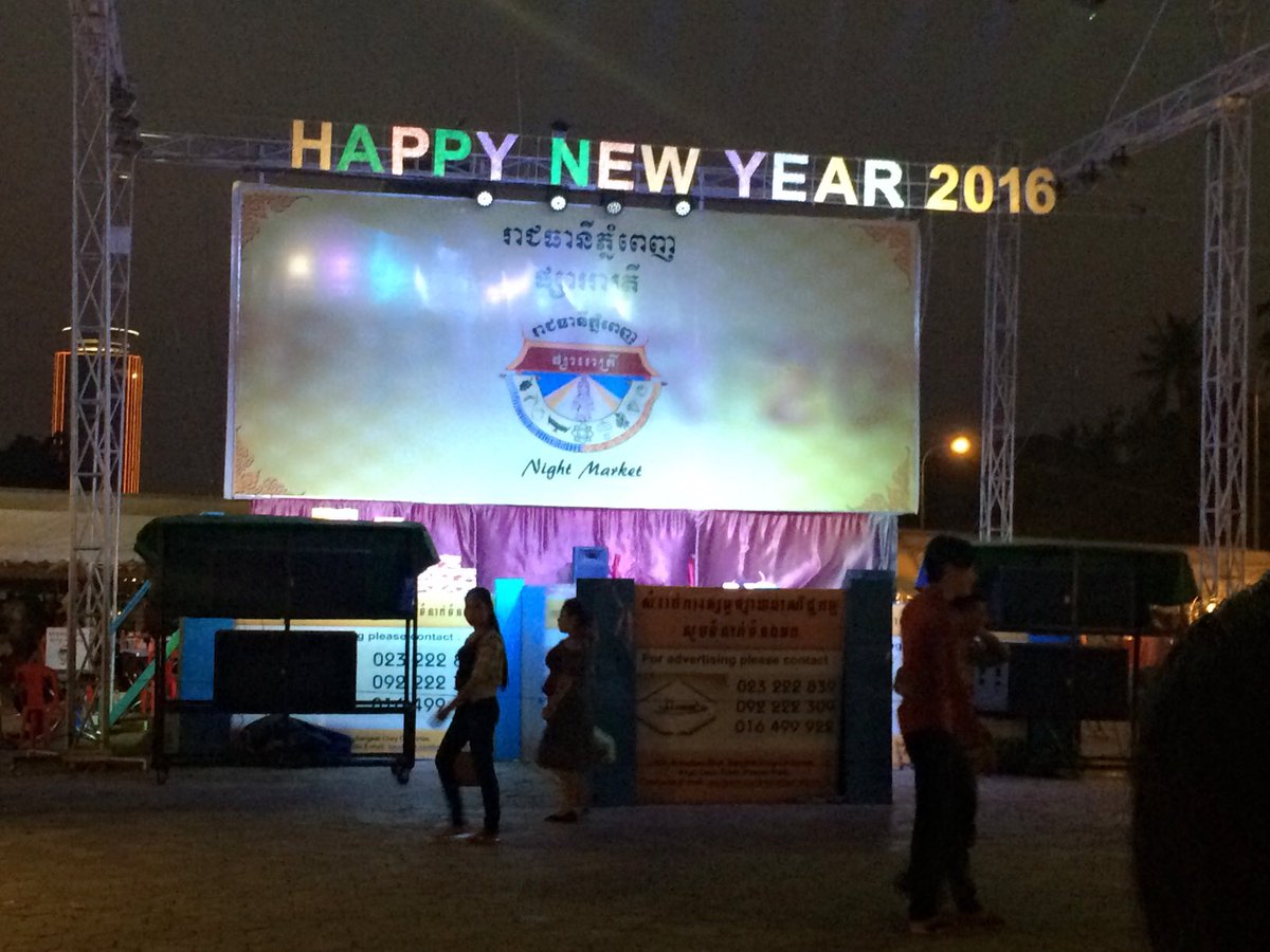 VitChenly's tweet photo. Night market....!!😊 https://t.co/JVvdnlRzMu