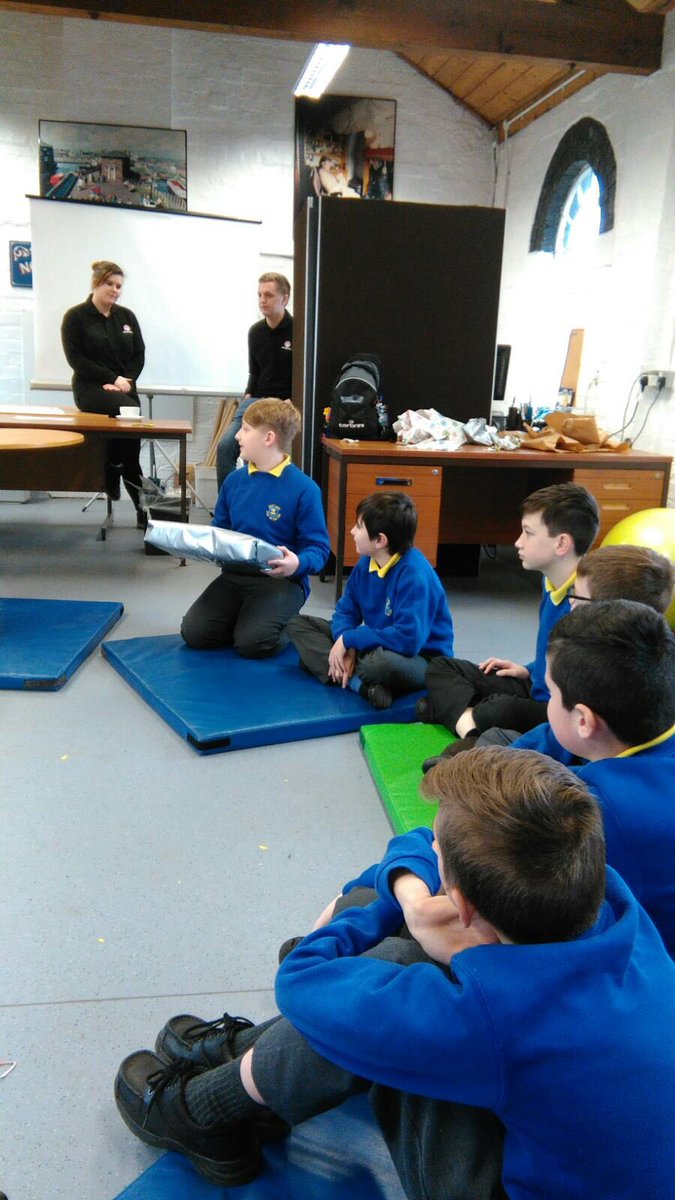 ourladystar6b's tweet photo. A game of galaxy pass the parcel! https://t.co/R0fVbuKY1P