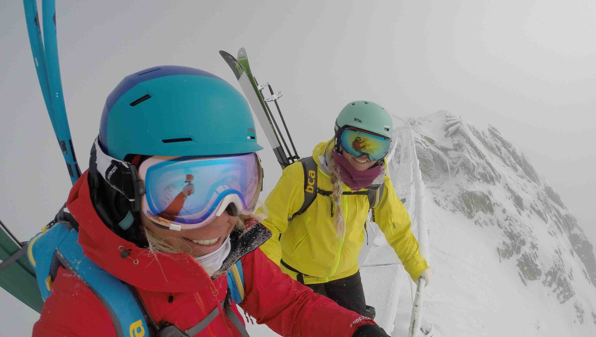 No better way to celebrate #IWD2016 than w/ these 2 ladies <a href="/GRETEGIRL/">Grete Eliassen</a> &amp; <a href="/jessmcmillan/">jessmcmillan</a> on their trip to Switzerland!