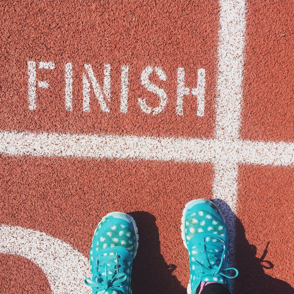 katedangery's tweet photo. When you get in a few miles at the track before work #7run6 #bufmar #buffalomarathon #buffalove https://t.co/bw2uxGOsCS
