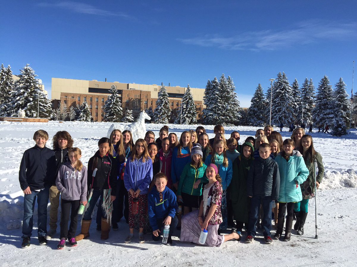 LMS_6thGrade's tweet photo. Walking to the State Science Fair Awards @Fremont1_LMS @WyoScienceFair https://t.co/04Ir0xsRGp